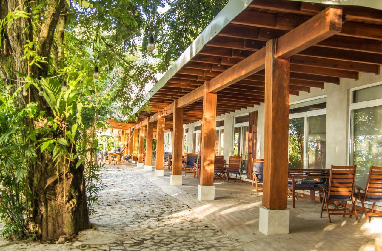 Hotel Gringo Perdido El Remate Bagian luar foto